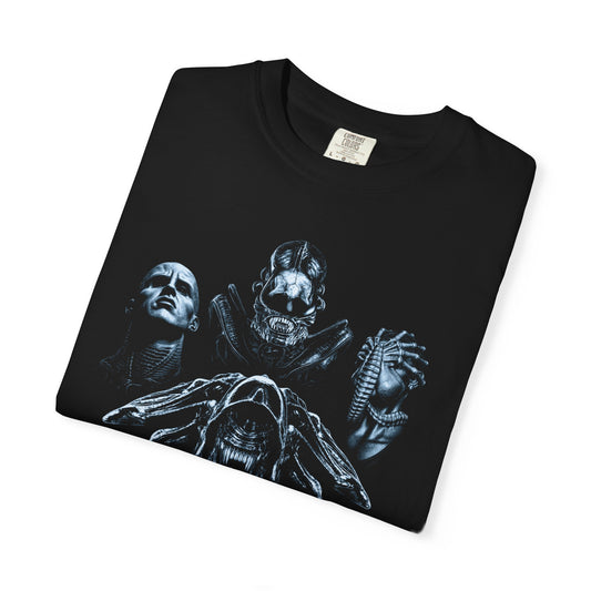 'XENO-QUEEN' T-Shirt