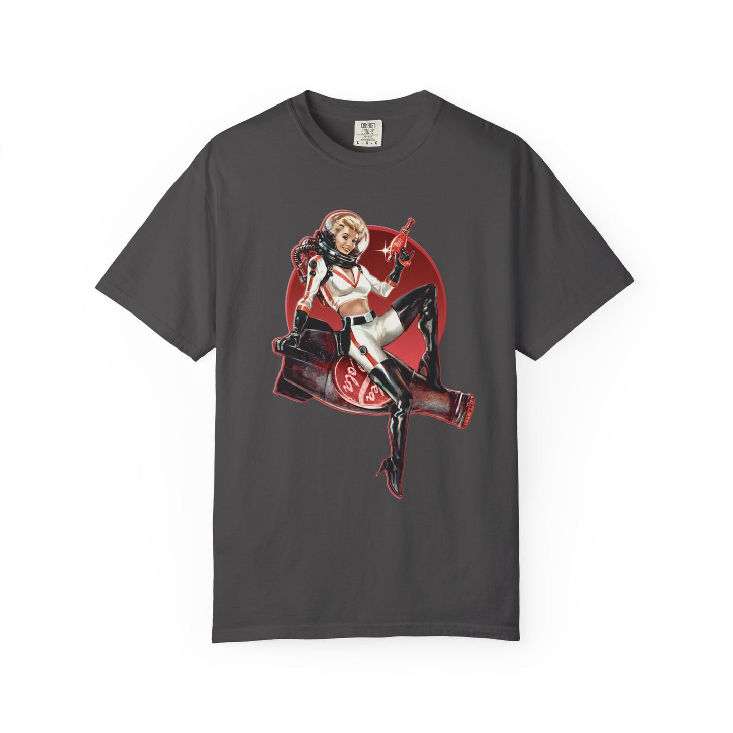 'NUKA-PINUP' T-Shirt